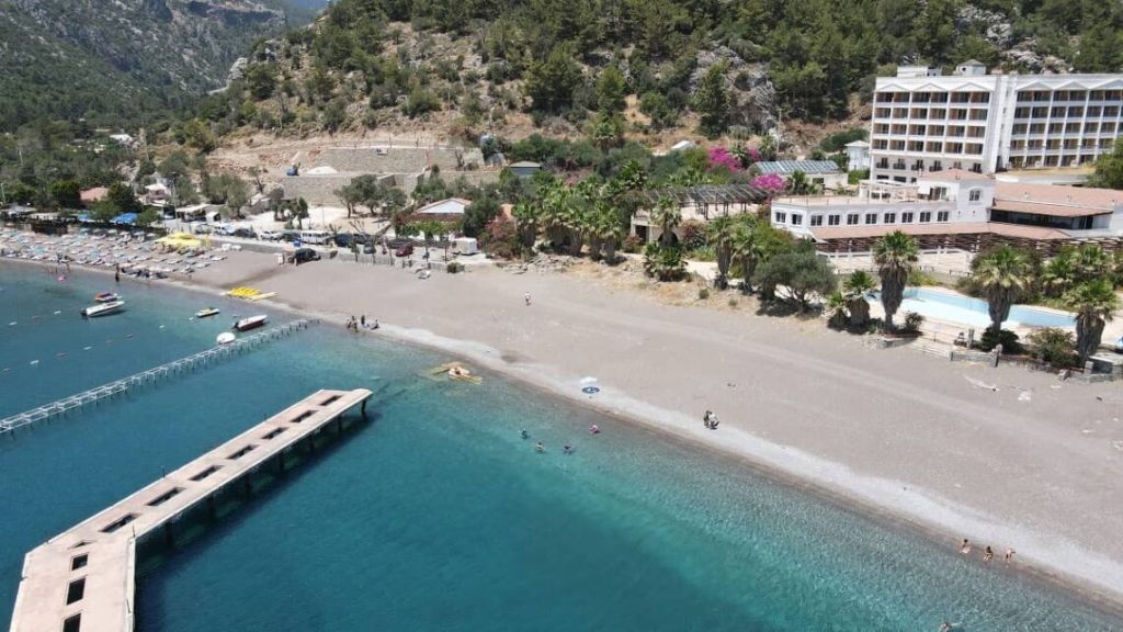 Berrak Sularıyla Keşfedilmeyi Bekleyen Tatil Noktası marmaris ciftlik koyu 1140x641 1 - Marmara Bölge Gazetesi