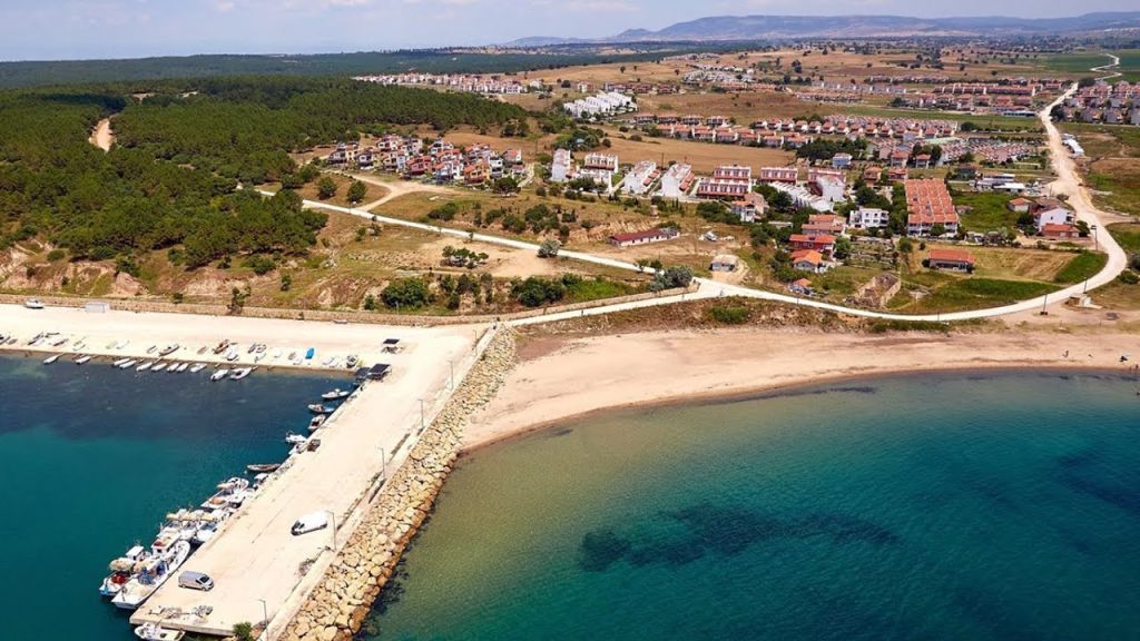 Masmavi Deniziyle Huzur Sunan Tatil Köyü maxresdefault 23 - Marmara Bölge Gazetesi