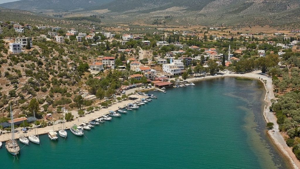 Emeklilerin Hayalini Kurduğu Sessiz Kasabalar maxresdefault 30 - Marmara Bölge Gazetesi