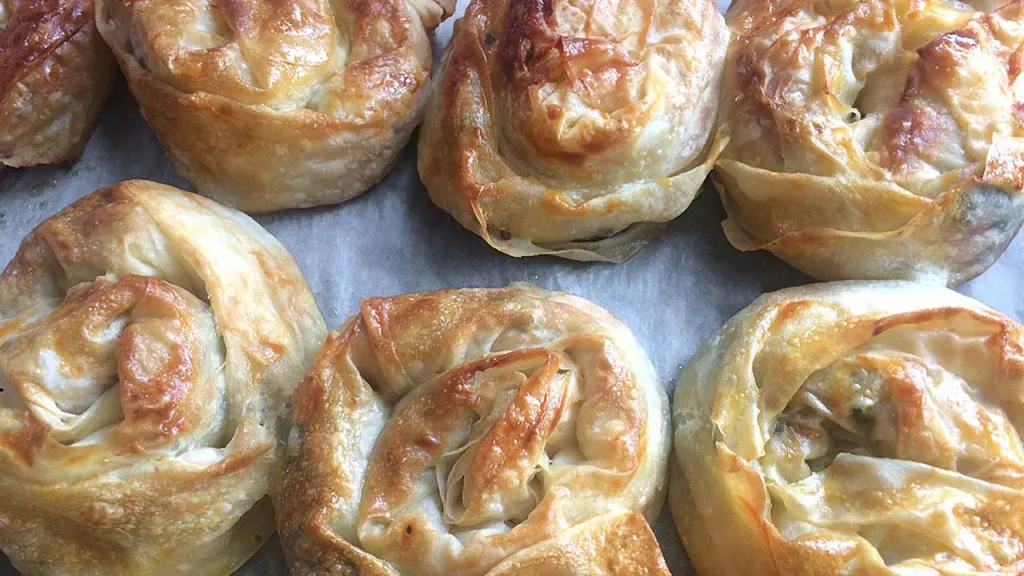 Glutensiz ve airfryer’da pişirilen pirinç yufkalı börek, Balıkesir’de sağlıklı beslenmek