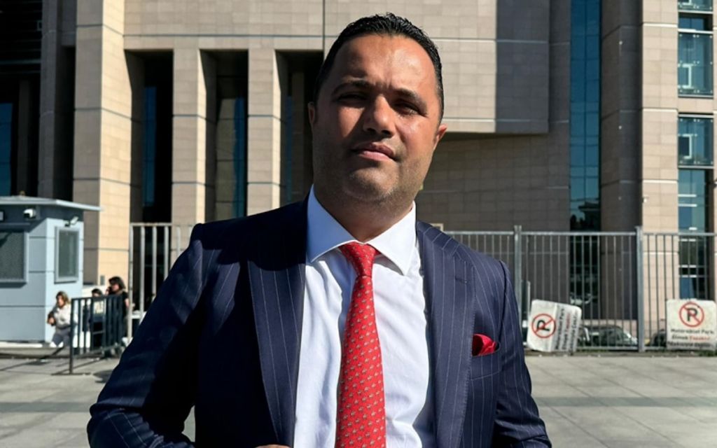 İstanbul Cumhuriyet Başsavcılığı’nın yürüttüğü iki ayrı soruşturma kapsamında gözaltına alınan