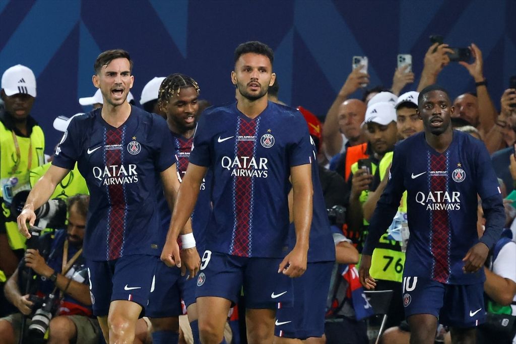 UEFA Süper Kupa finalinde Şampiyonlar Ligi şampiyonu PSG ile Avrupa