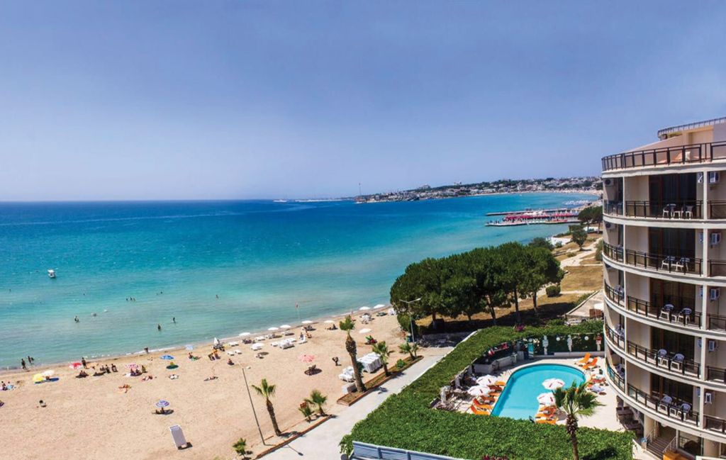 Sabah Kahvenizi Denize Karşı Yudumlayacağınız Ege’nin Vazgeçilmez Tatil Durağı slide 1 - Marmara Bölge Gazetesi