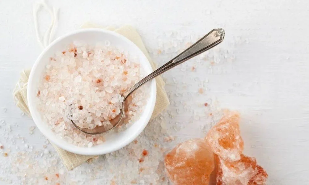 Evde Tuzlu Suyla Yüz Yıkamanın Doğal Sırrı - Marmara Bölge Gazetesi