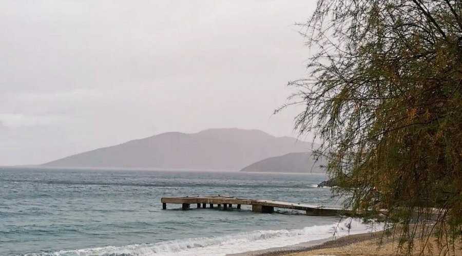 Kalabalıktan Kaçanların Yeni Gözdesi: Sessiz, Gölgeli ve Berrak Bir Sahil yaliciftlik bodrum - Marmara Bölge Gazetesi