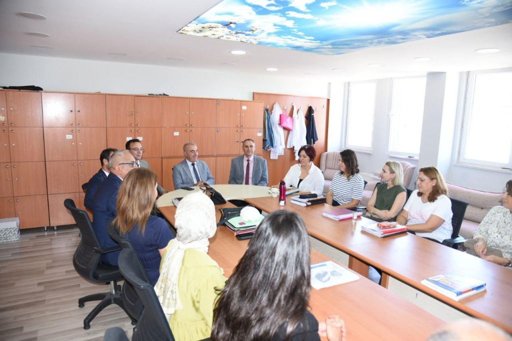 İl Millî Eğitim Müdürü Murat Demir, Bandırma’da yapımı tamamlanan ve