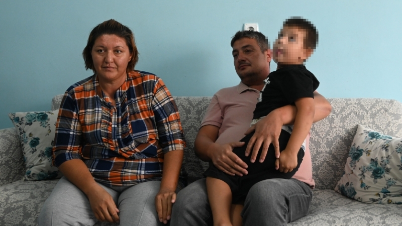 Anneden Engelli Çocuğunu Döven Adama Kahvede Meydan Dayağı 4 9 - Marmara Bölge Gazetesi