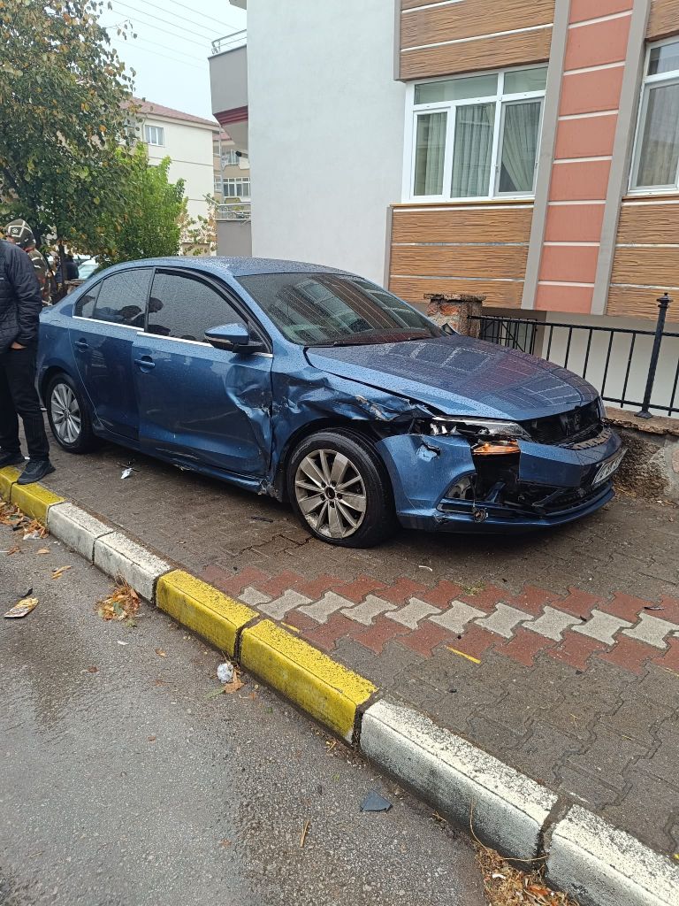 Balıkesir’de Dur İhtarına Uymayan Araç Dehşet Saçtı! 526b37e1 7652 4f18 b37a 70fd411d03b1 - Marmara Bölge Gazetesi