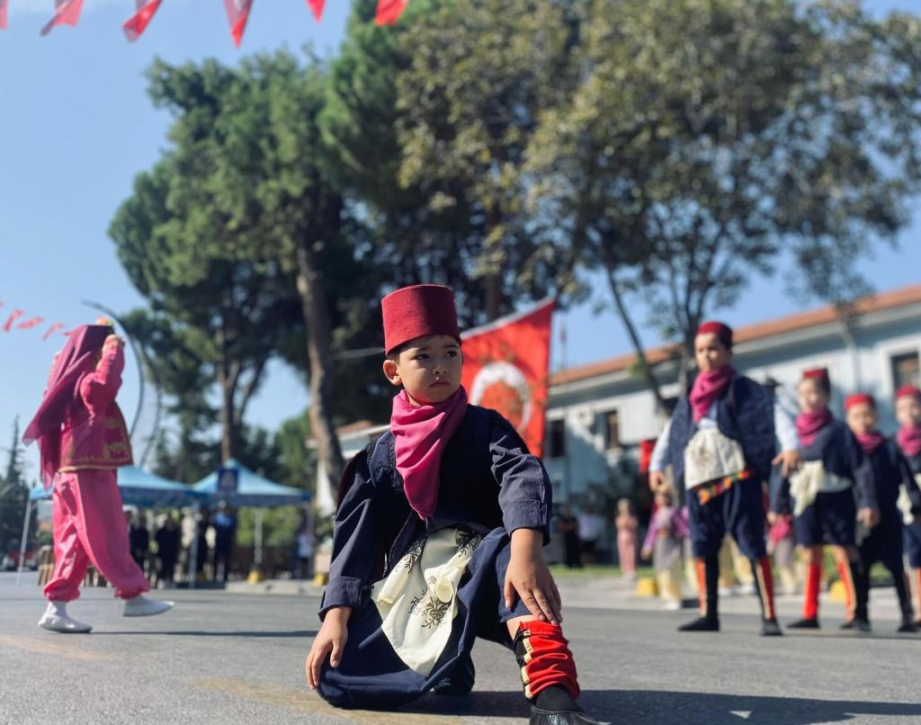 Bigadiç’te Kurtuluş Coşkusu Zirveye Taşındı 541536282 17908729257214446 5718741315365213558 n - Marmara Bölge Gazetesi