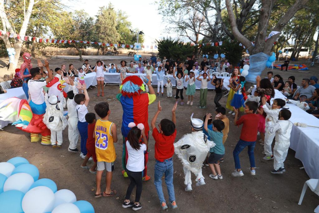 Burhaniye Belediyesi tarafından her yıl geleneksel olarak düzenlenen toplu sünnet