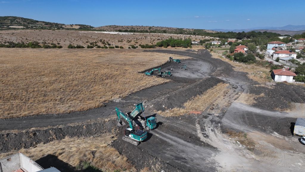 Deprem Bölgesi Sındırgı’da Islah Çalışması! 544544917 1108784558065082 6820925957541315924 n - Marmara Bölge Gazetesi