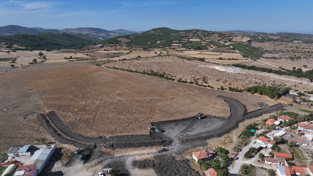 Balıkesir’in Sındırgı ilçesine bağlı Gölcük Mahallesi’nde yer alan Gölcük Göleti,