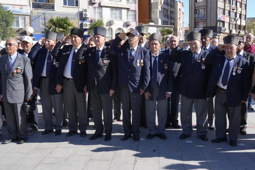 Burhaniye’de Gaziler Günü Törenle Anıldı 545967485 1250879277078438 5731229150997685836 n - Marmara Bölge Gazetesi