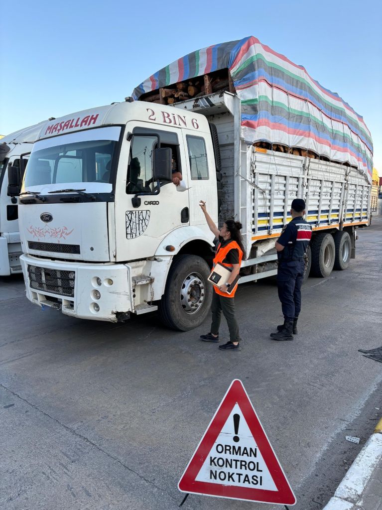 Balıkesir’de Kaçak Nakliyat Krizi! 547450767 1239243831577286 3086636550723776709 n - Marmara Bölge Gazetesi