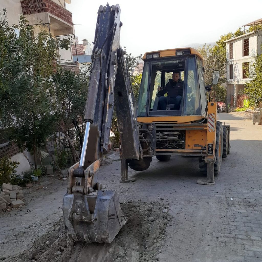 Bigadiç’te Yollar Yenileniyor! 552457349 17910848670214446 4614321935317767145 n - Marmara Bölge Gazetesi