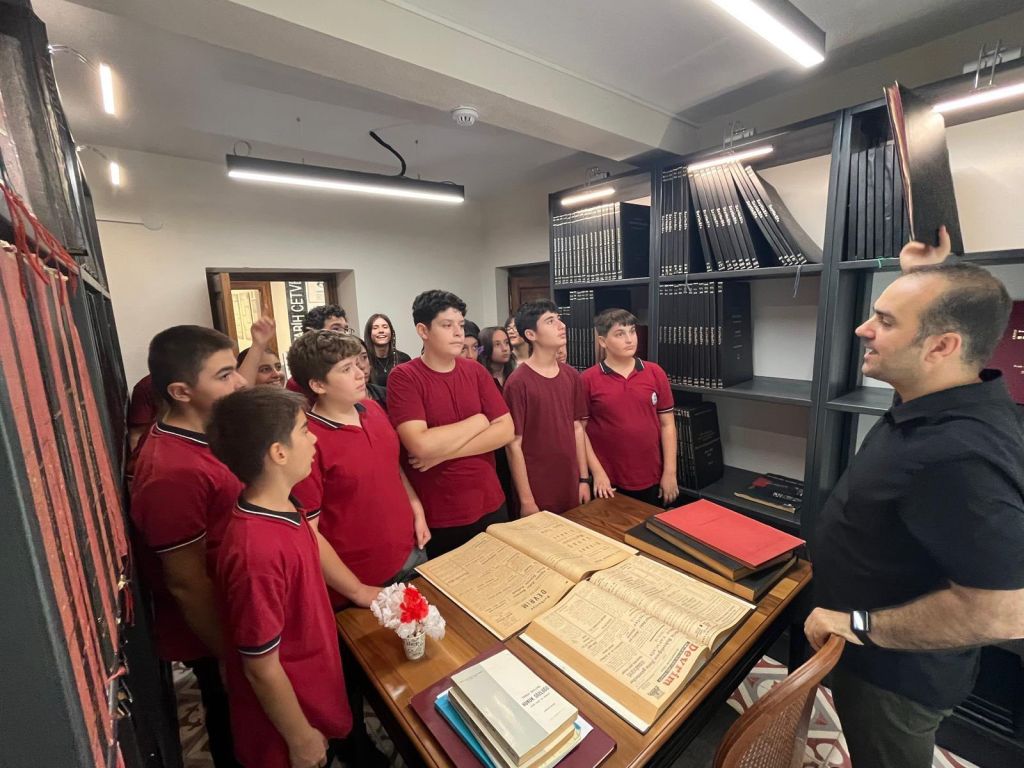 Şehit Pilot Erdem Mut Ortaokulu öğrencileri, Kent Arşivi’nde düzenlenen etkinlikte