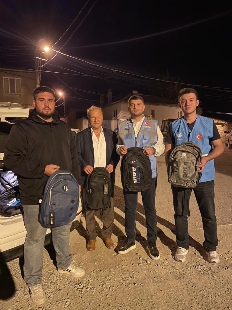 “Ülkü Ocakları Yardım Yapmaz, Elindekini Paylaşır” 552769265 1217867163721210 3661993120849777228 n - Marmara Bölge Gazetesi