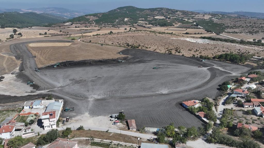 Balıkesir’in Sındırgı ilçesinde bulunan Gölcük Göleti, DSİ 25. Bölge Müdürlüğü