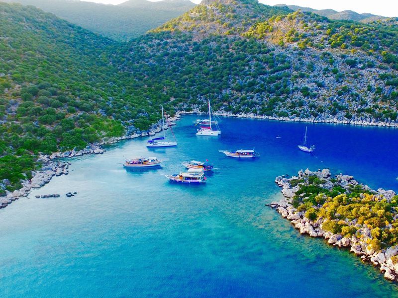 Fırnaz Koyu, Antalya’nın saklı cennetlerinden biri olarak doğa ile iç