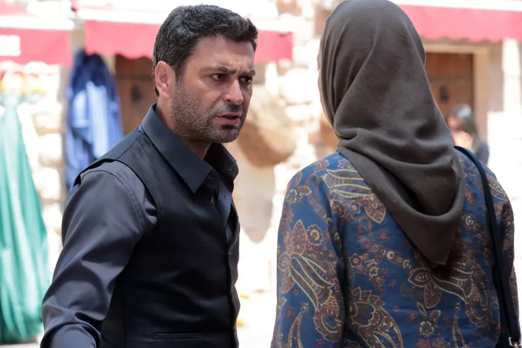 Uzak Şehir’de Fırtına Koptu: Albora Konağında Büyük Hesaplaşma 68c3e36ef35cf5ba33dfc518 - Marmara Bölge Gazetesi