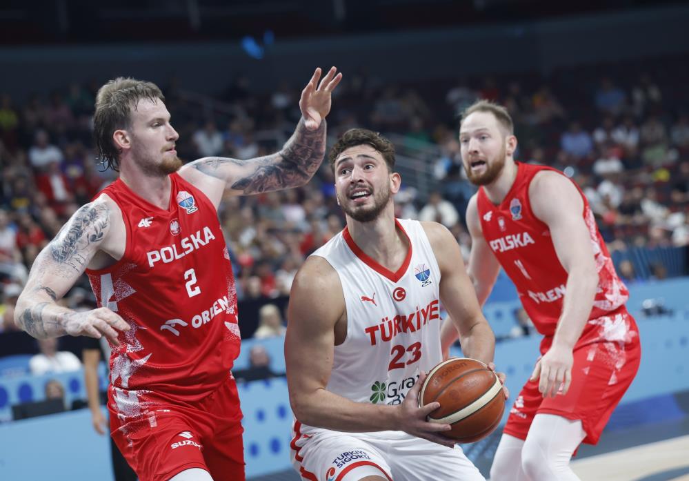 A Milli Erkek Basketbol Takımı, EuroBasket 2025 çeyrek finalinde Polonya’yı
