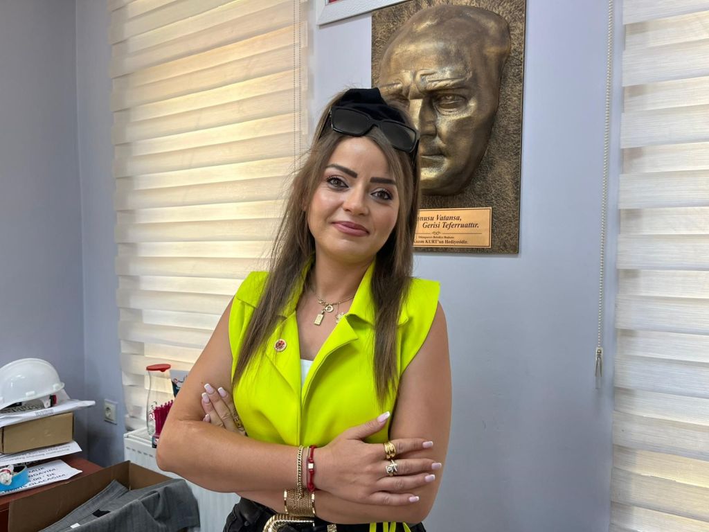Kocası Önce Parke Taşıyla Sonra Yumrukla Bayılana Kadar Dövdü! AW535260 04 - Marmara Bölge Gazetesi