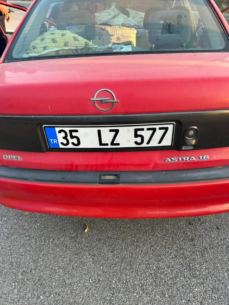 Kontrolden Çıkan Araç Dehşet Saçtı! 4 Yaralı! AW537164 02 - Marmara Bölge Gazetesi