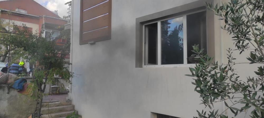 Balıkesir’de Ev Alev Alev Yandı AW540994 02 - Marmara Bölge Gazetesi