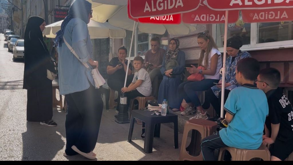 Küçük Çocuğun Parmağı Koptu, Öğretmen Derse Devam Etti AW545837 02 - Marmara Bölge Gazetesi