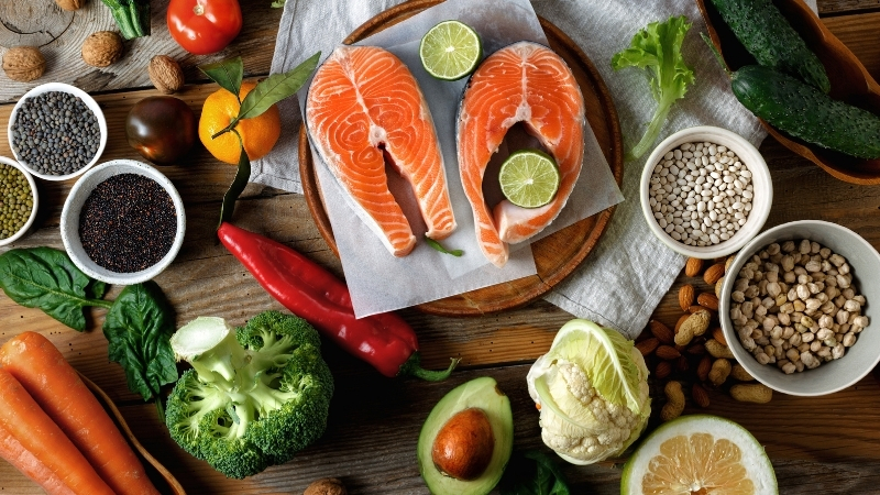 Genç ve dinç kalmak için yalnızca beslenme değil, uyku, egzersiz