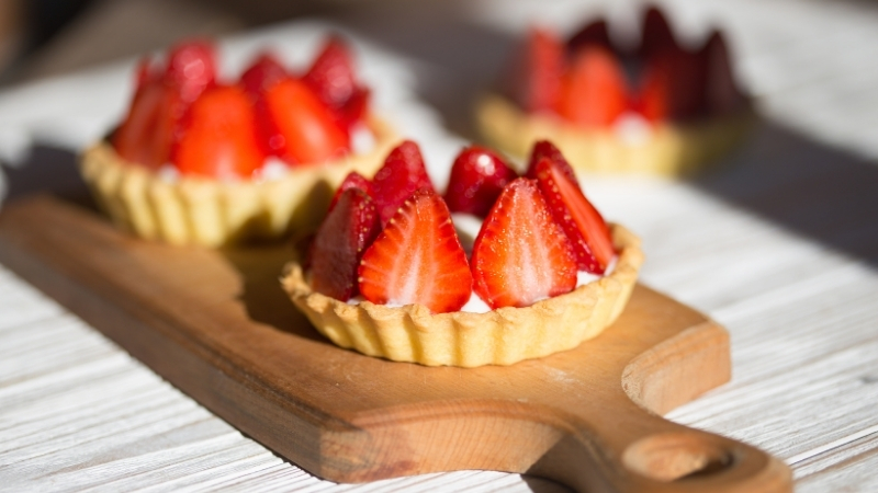 Çay Saatlerinin Yıldızı: Meyveli Tartolet Tatlısı Adsiz tasarim 2 51 - Marmara Bölge Gazetesi