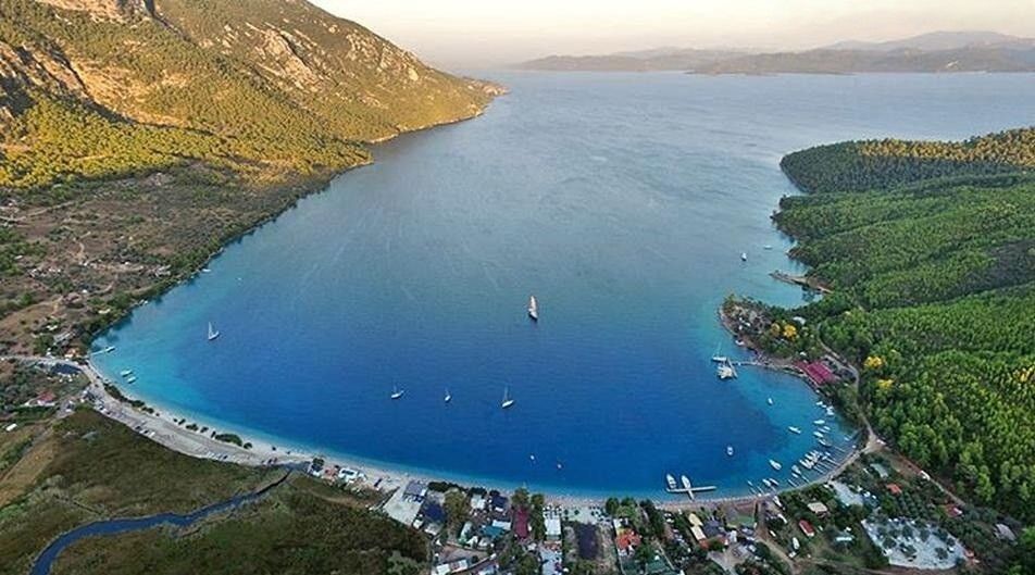 Ege’nin Berrak Sularında Eşsiz Bir Durak! Akbuk Koyuna Nasil Gidilir - Marmara Bölge Gazetesi