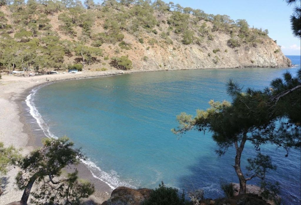 Doğayla İç İçe Sessiz Bir Kaçış Noktası Alacasu Cennet Koyu 2 - Marmara Bölge Gazetesi