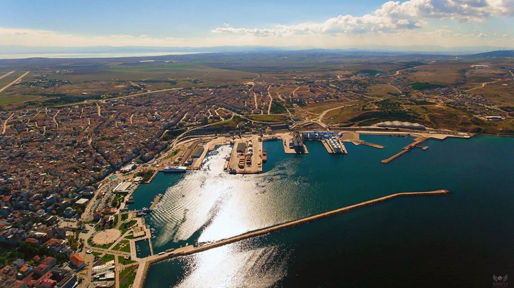 Balıkesir’in kuzeyinde, Marmara Denizi’ne kıyısı olan Bandırma; tarihi, doğası ve