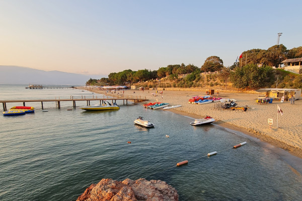 Ege’nin Gizli Cenneti Tatilcileri Büyülüyor! Burhaniye Oren Halk Plaji3 - Marmara Bölge Gazetesi