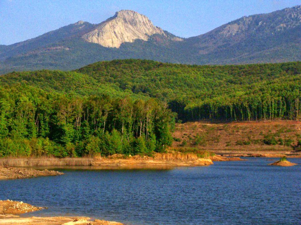 Kazdağları’ndan Edremit’e: Doğayla İç İçe Sonbahar Kampı Cataldag Golu Kamp Alani 4 - Marmara Bölge Gazetesi