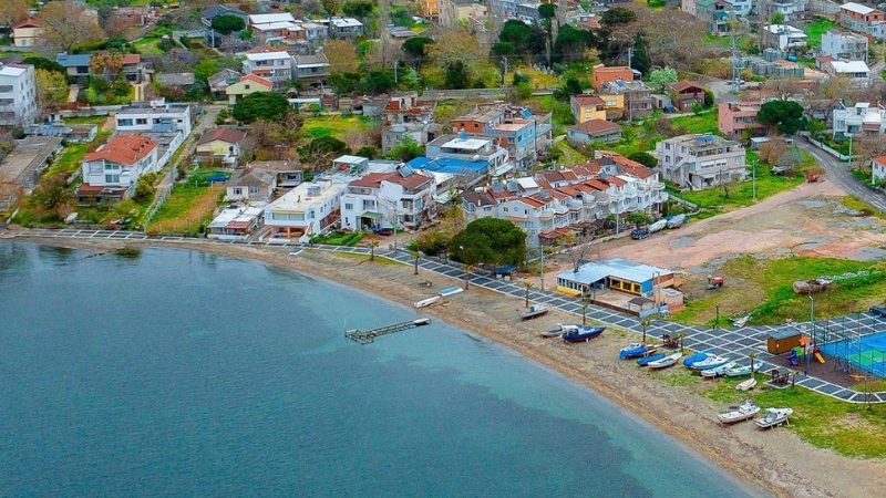 Altın Kumları, Sakin Plajları ve Misafirperver İnsanlarıyla Narlı Köyü Tatilcilerin Yeni Gözdesi ERDEK NARLI 6 1 - Marmara Bölge Gazetesi