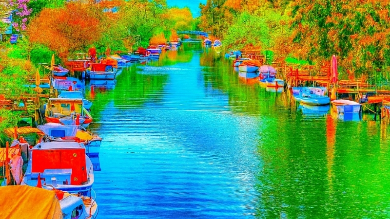 Kazdağları’nın serin sularıyla beslenen Akçay İkizçay, doğayla iç içe huzurlu