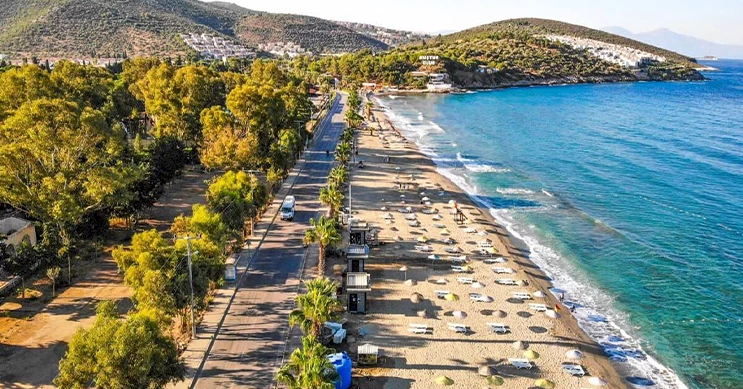 Cam Gibi Denizi, Altın Kumları ve Ücretsiz Girişiyle Bu Plaj Eylül Tatilinin Vazgeçilmezi Kustur Plaji - Marmara Bölge Gazetesi