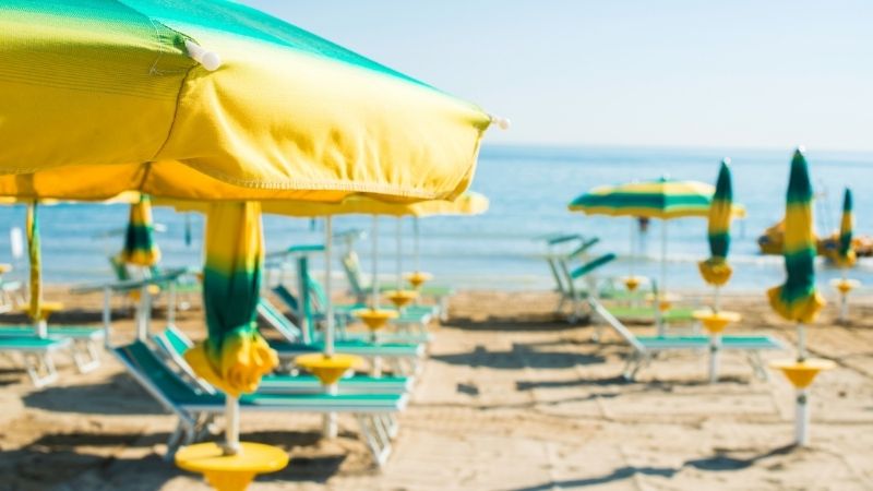Muğla’da turistlerin akın ettiği Datça’da bulunan Balıkaşıran Koyu, tatilcilerin ilgisini
