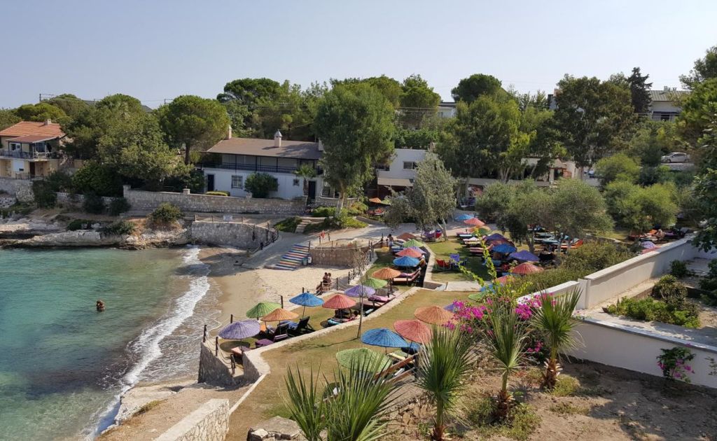 Tropik adaları aratmayan berrak suları, makul fiyatları ve huzurlu atmosferiyle