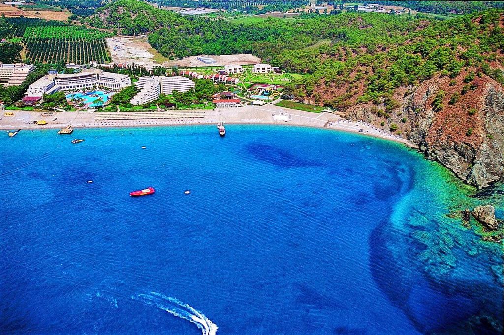 Akdeniz’in En Sakin Kaçış Rotası Tekirova plaji - Marmara Bölge Gazetesi