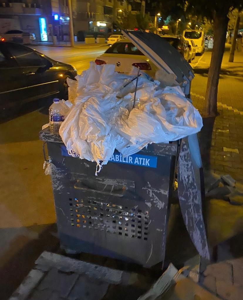 Balıkesir’de Çöp Krizi! WhatsApp Image 2025 09 01 at 13.39.27 5 - Marmara Bölge Gazetesi