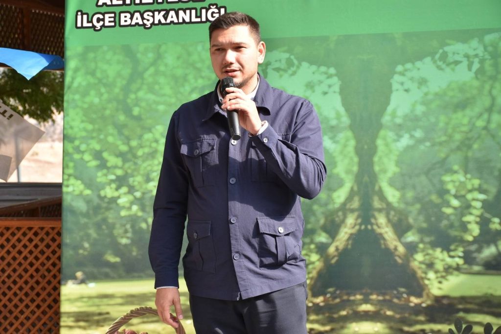 Altıeylül’de Yaza Veda Pikniği WhatsApp Image 2025 09 29 at 13.33.50 - Marmara Bölge Gazetesi