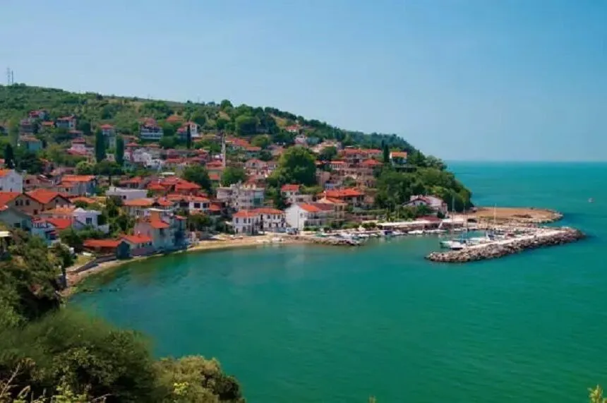 Tirilye’nin Sırlı Sokakları Göreni Büyülüyor bursa trilye - Marmara Bölge Gazetesi