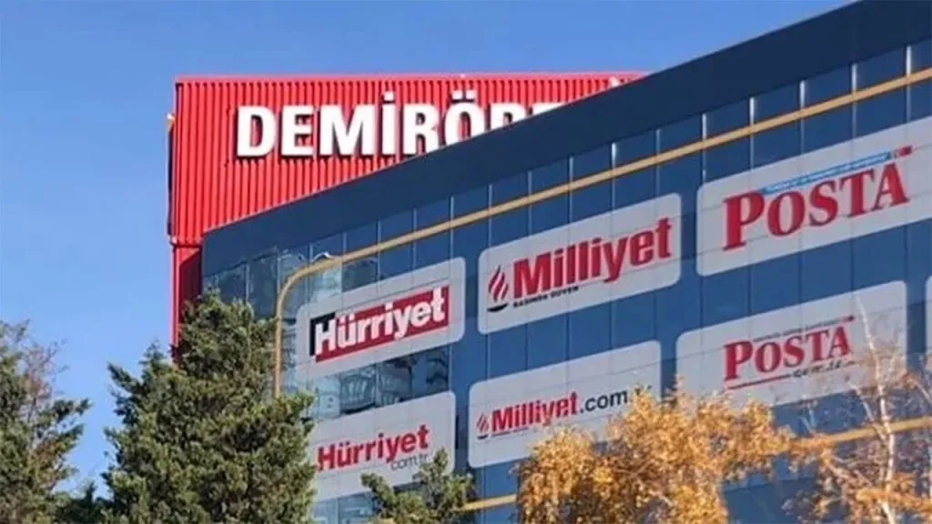 İddialara göre, Milliyet ve Hürriyet gazetelerinin internet siteleri kendilerine “SİBERİSLAM”