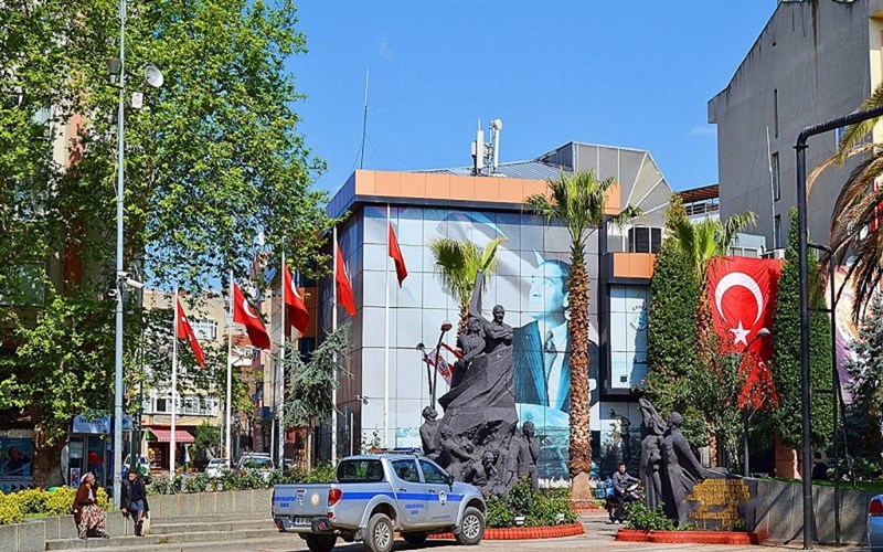 Erdek, kurtuluşunun 103. yıl dönümünü coşkuyla karşılamaya hazırlanıyor. Halkın yoğun