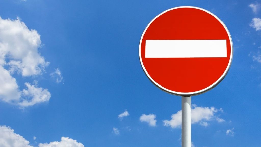 Gönen Belediyesi tarafından yürütülen yol yenileme çalışmaları kapsamında Şehit Cengiz