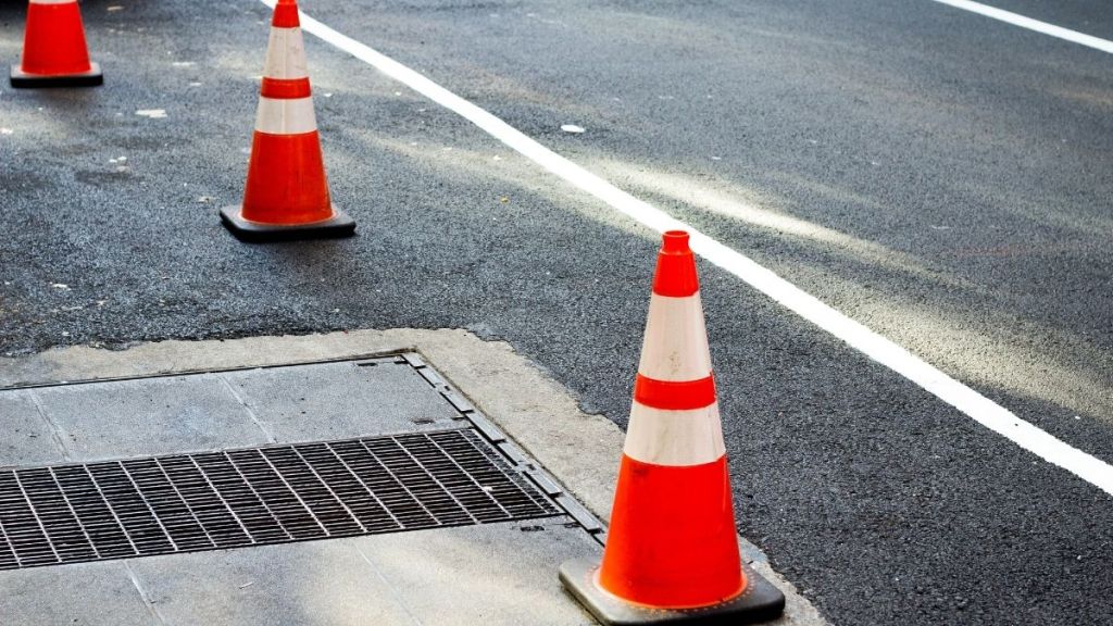 Gönen Belediyesi, Altay Mahallesi Şehit Mustafa Karakaş Caddesi’nde yol yapım
