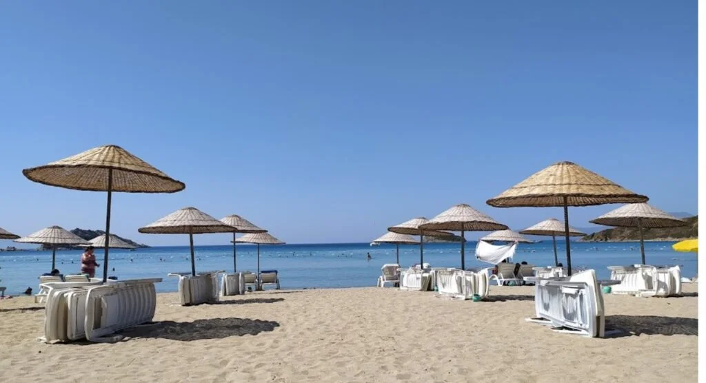 Denizi Sığ, Atmosferi Huzurlu: Karaincir Halk Plajı karaincir plaji 1 1 1024x556 2 - Marmara Bölge Gazetesi